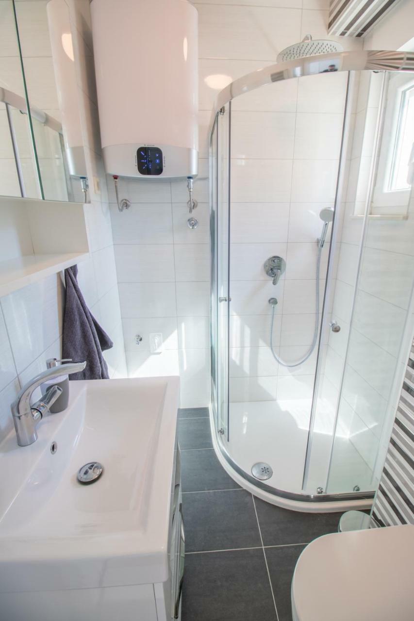 Mary Apartment Omis Luaran gambar